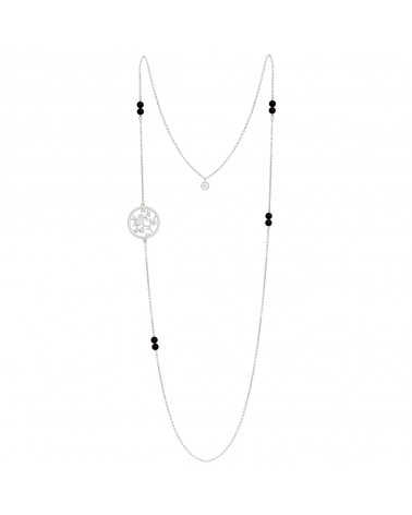 Épithètes : Collier sautoir argenté médaillon ajouré oiseau sur branche et feuillages et perles en pierre naturelle onyx